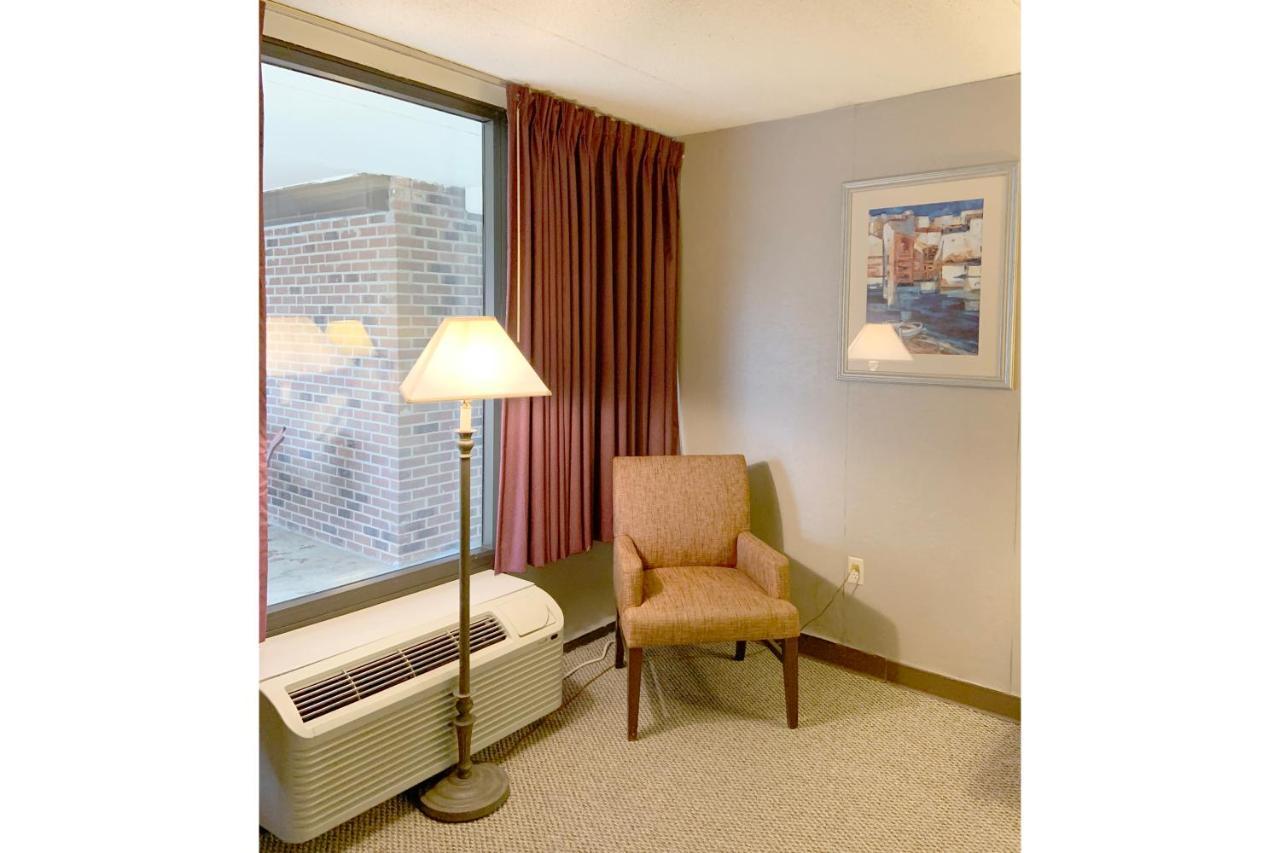 Paris Inn And Suites المظهر الخارجي الصورة