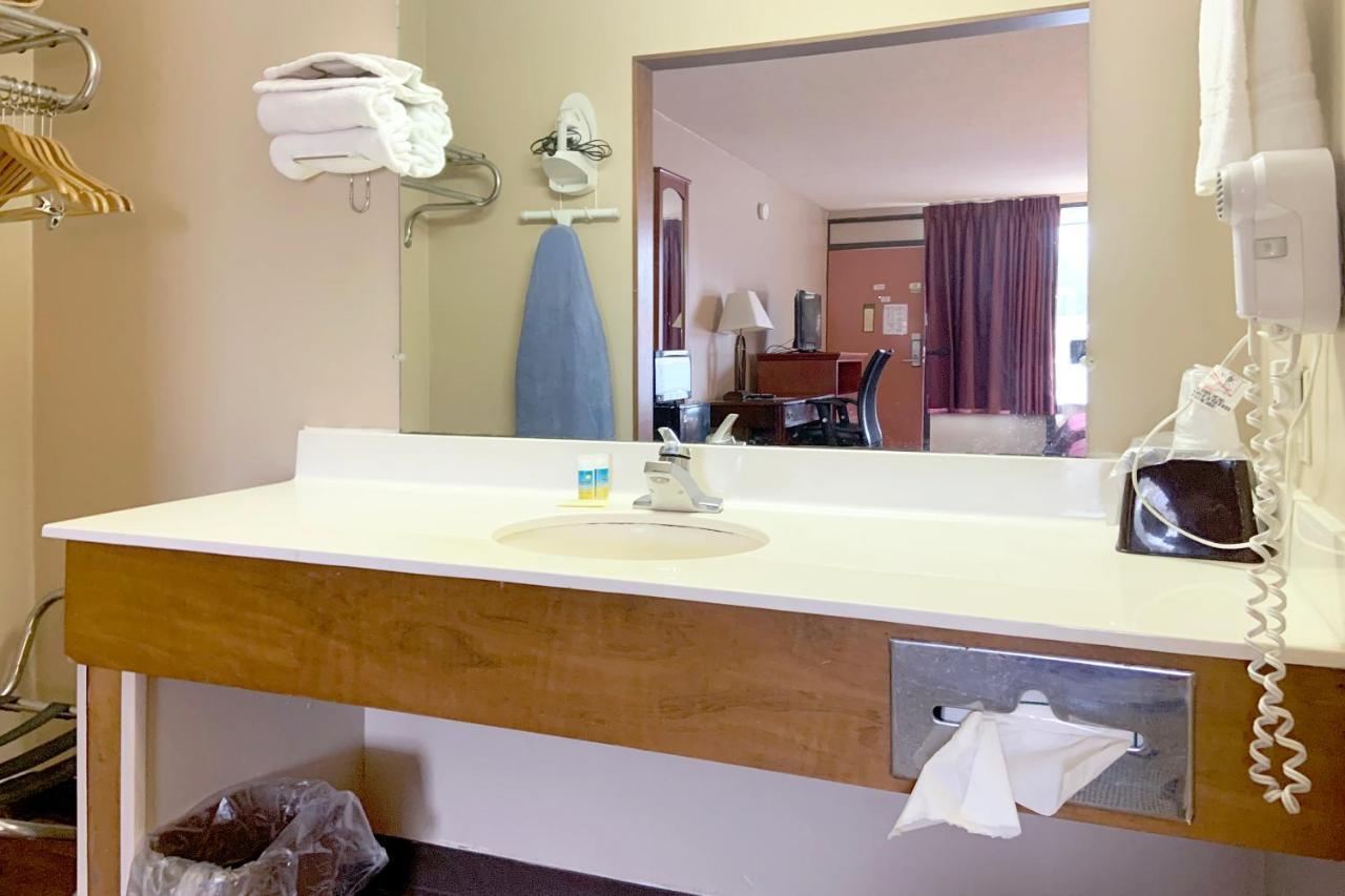 Paris Inn And Suites المظهر الخارجي الصورة